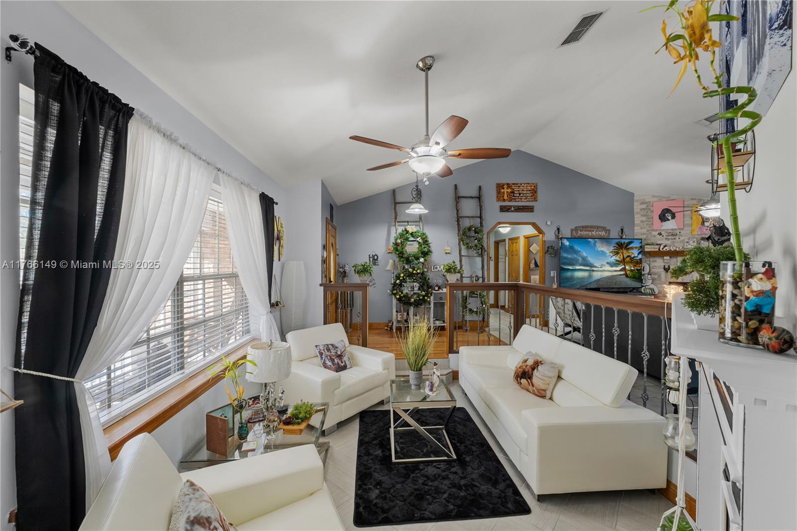 PLEASANT HILL TRAILS UNIT - Residential