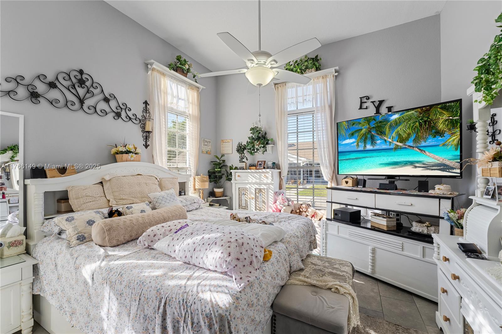 PLEASANT HILL TRAILS UNIT - Residential