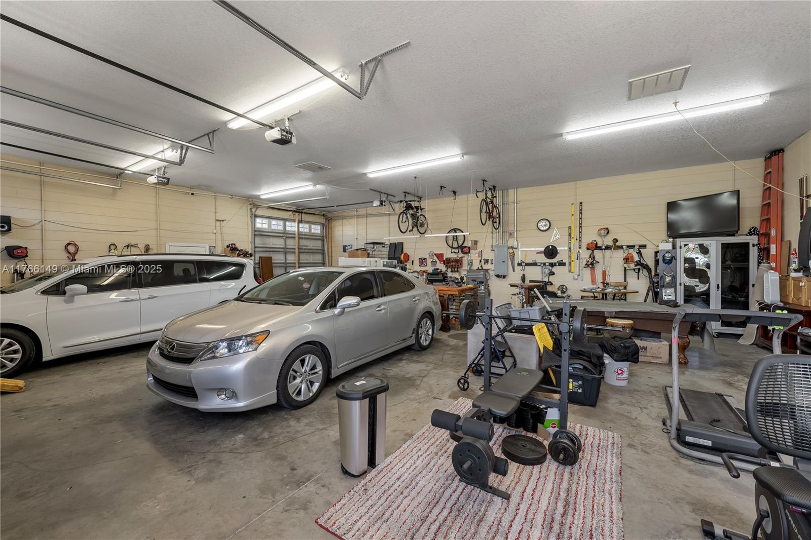 PLEASANT HILL TRAILS UNIT - Residential