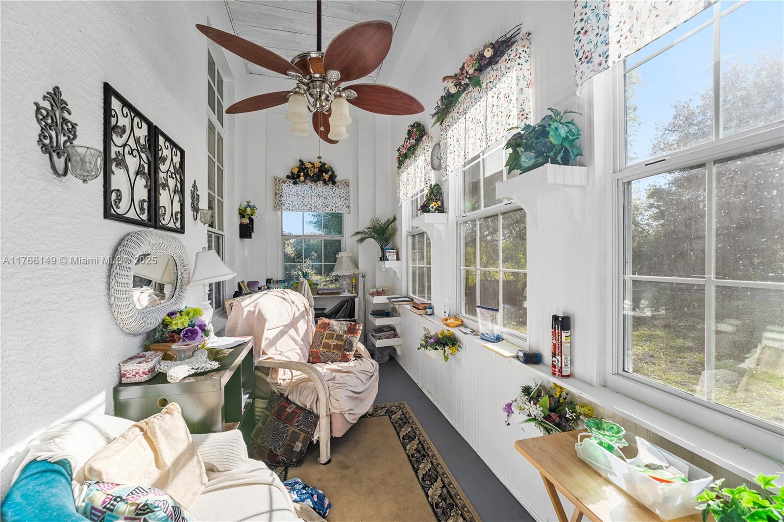 PLEASANT HILL TRAILS UNIT - Residential