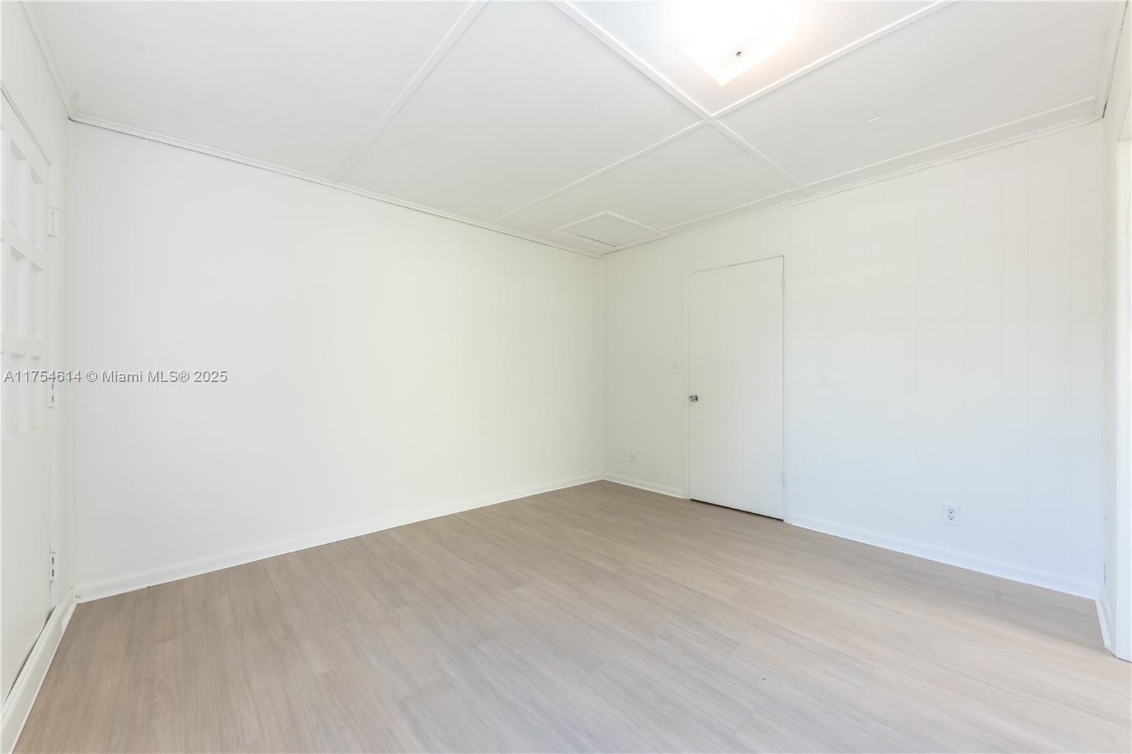 CHERRY HOLLOW 2ND SEC - Residential