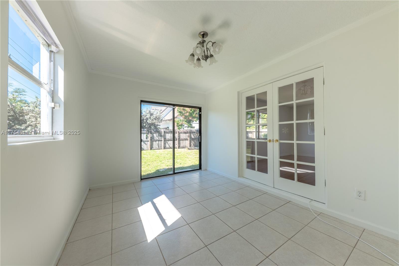 CHERRY HOLLOW 2ND SEC - Residential