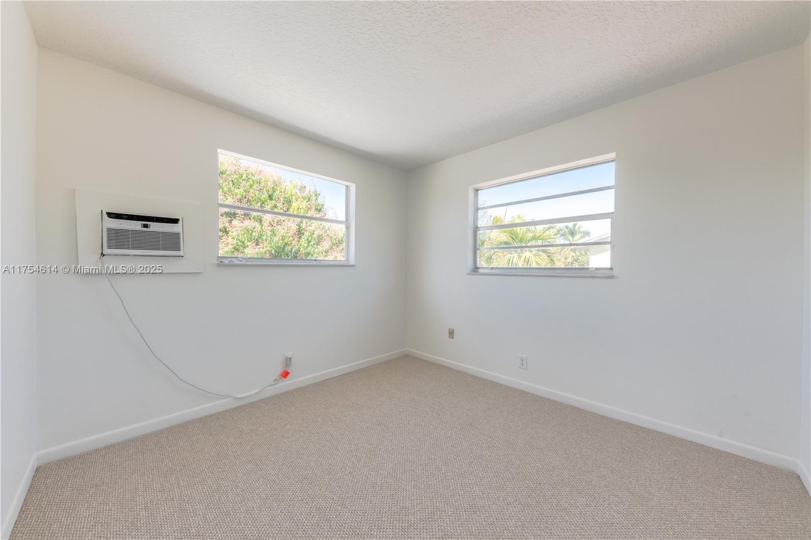 CHERRY HOLLOW 2ND SEC - Residential