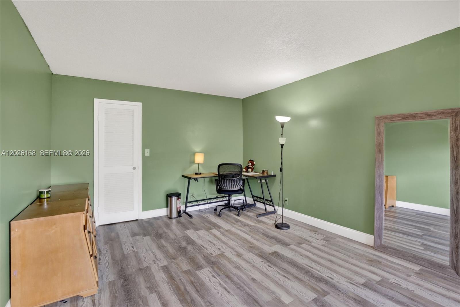NOVA GARDENS CONDO - Residential