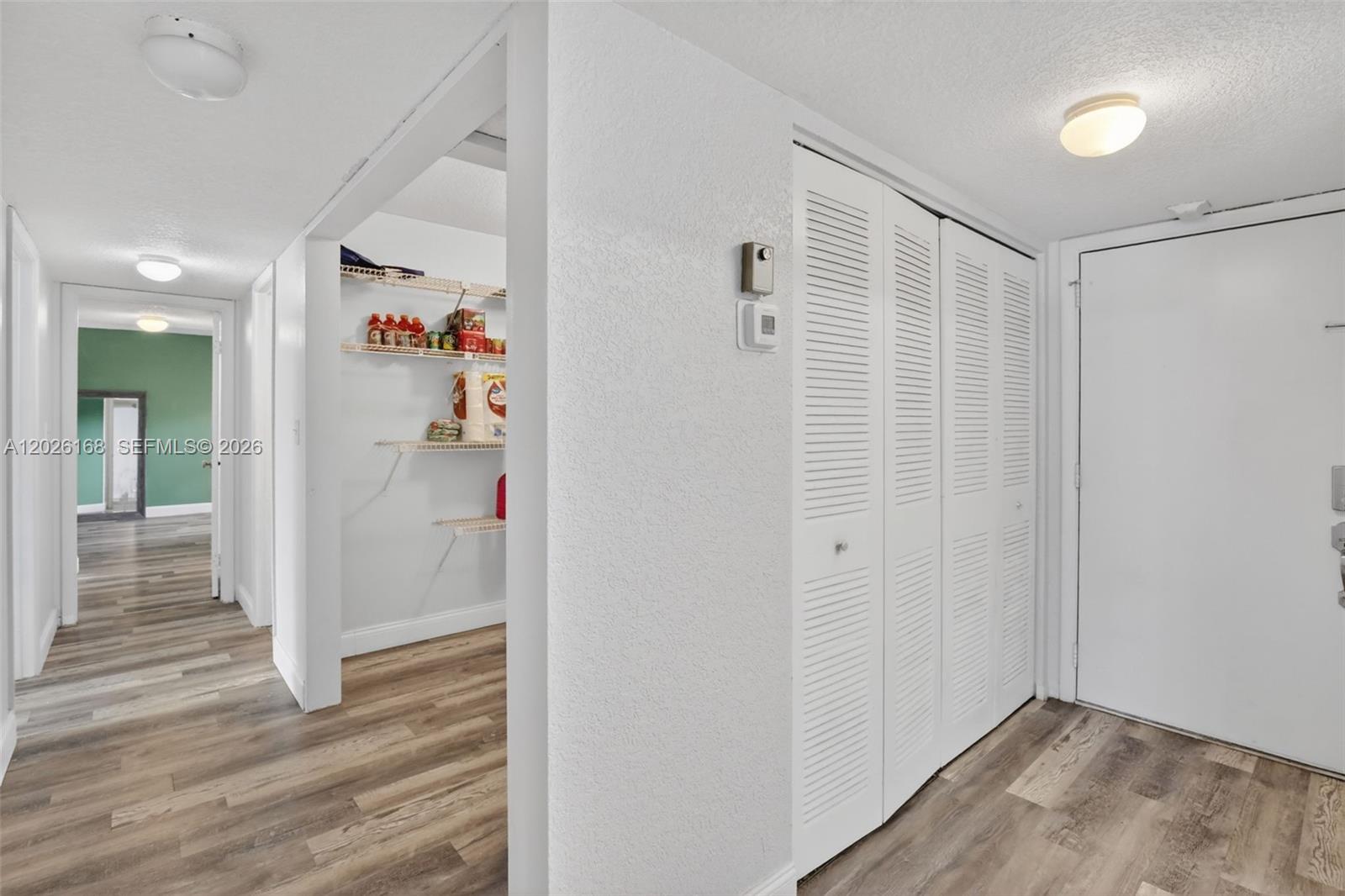 NOVA GARDENS CONDO - Residential