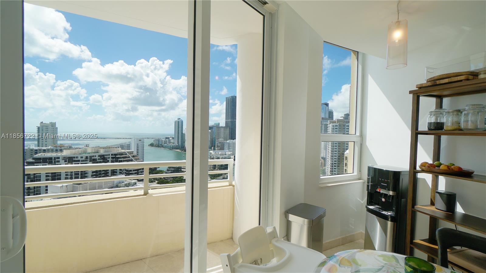 848 BRICKELL KEY DR 2905