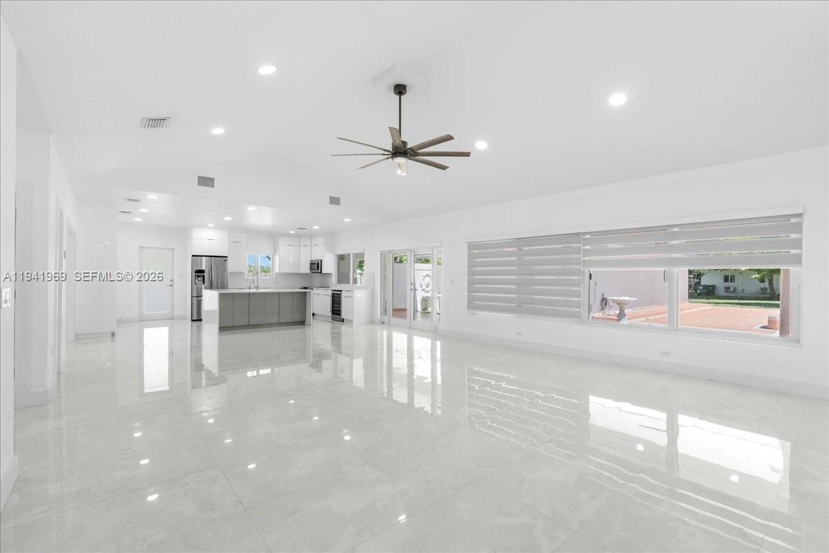 24555 SW 167th Ave 1