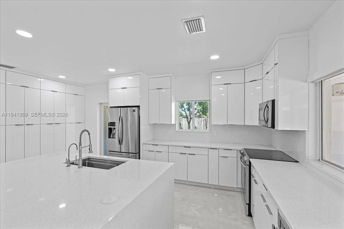 24555 SW 167th Ave 1