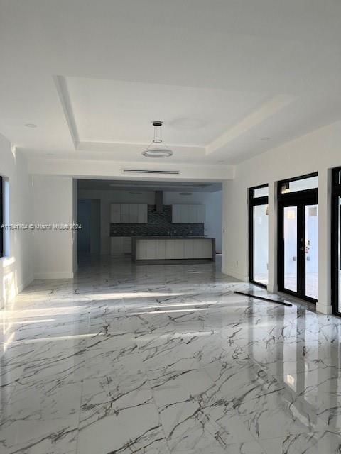 OAK MANOR - Residential