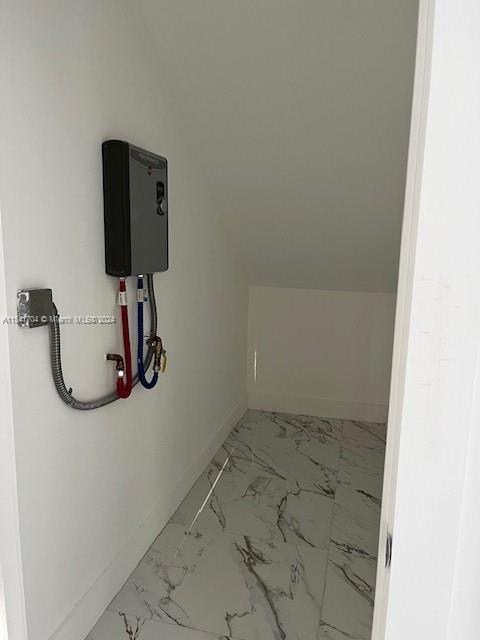 OAK MANOR - Residential