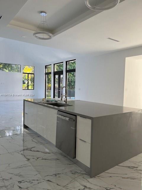 OAK MANOR - Residential