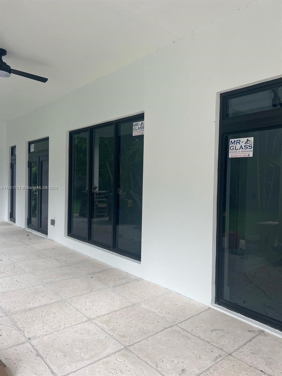 OAK MANOR - Residential