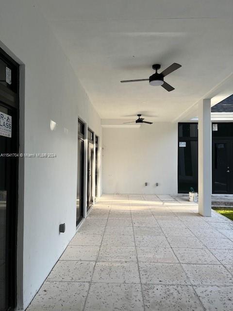 OAK MANOR - Residential