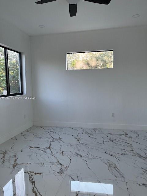 OAK MANOR - Residential