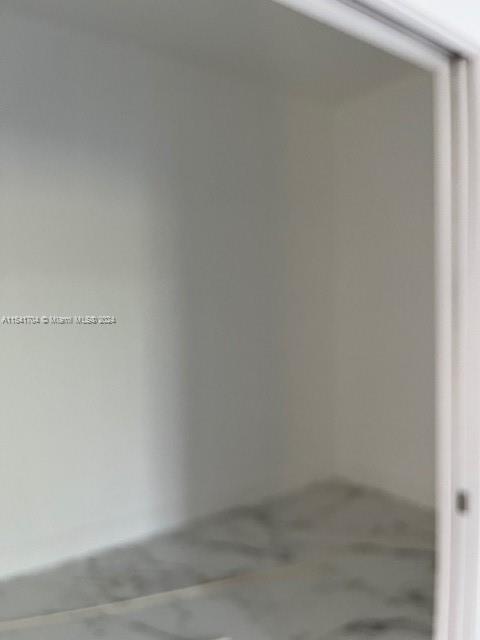 OAK MANOR - Residential