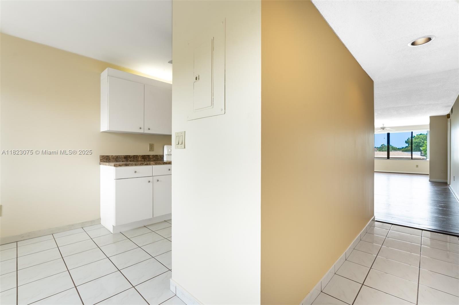 9455 N Belfort Cir 211