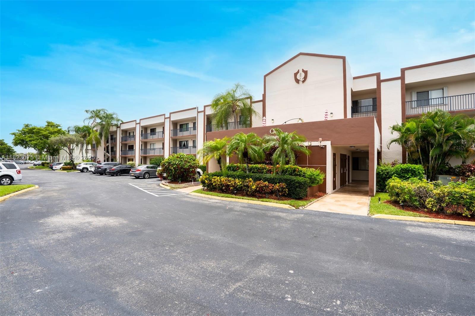 BELFORT CONDOMINIUM Q - Residential