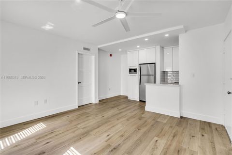 5991 SW 76th St C2 South Miami FL 33143