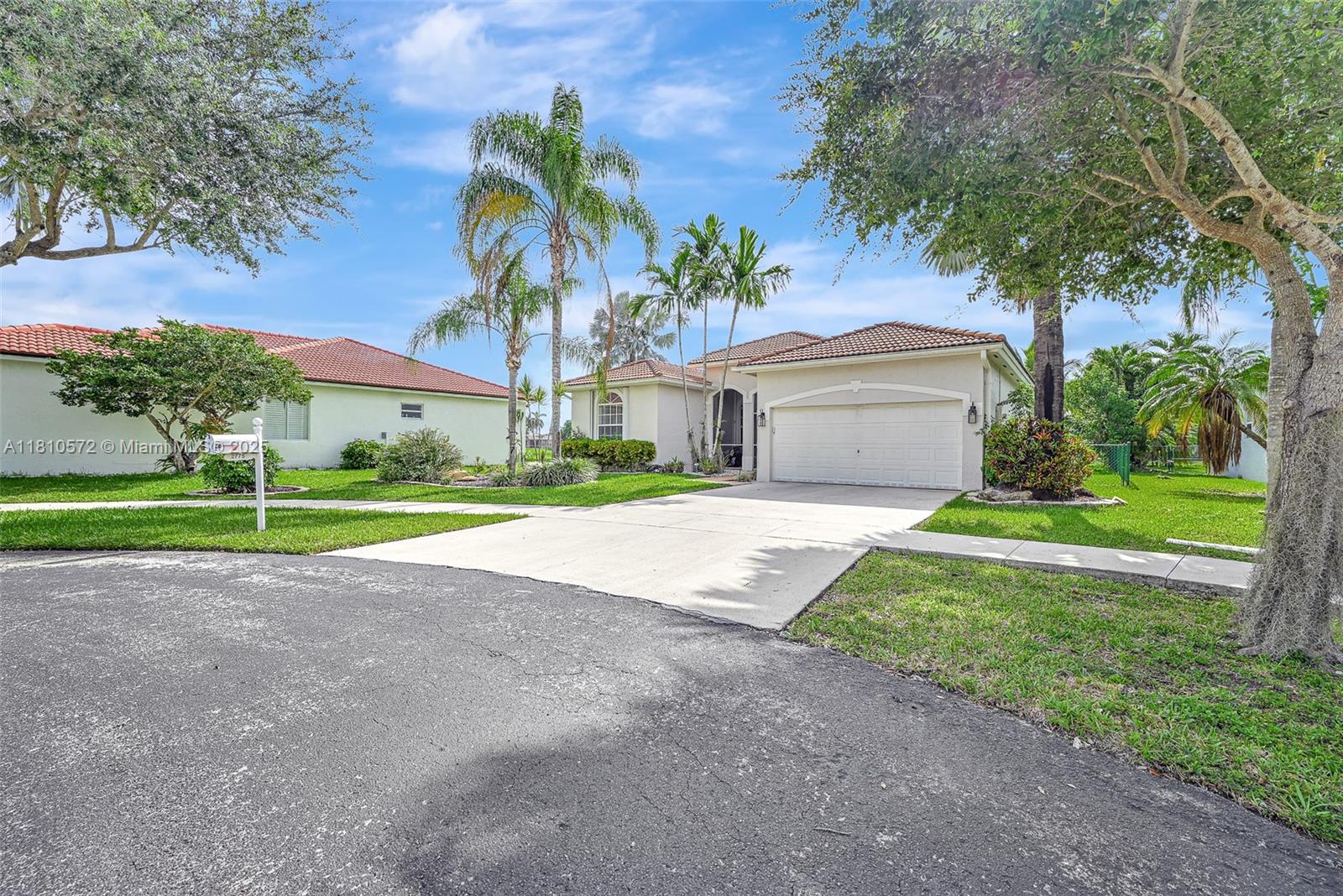 2775 Dunwoodie Pl