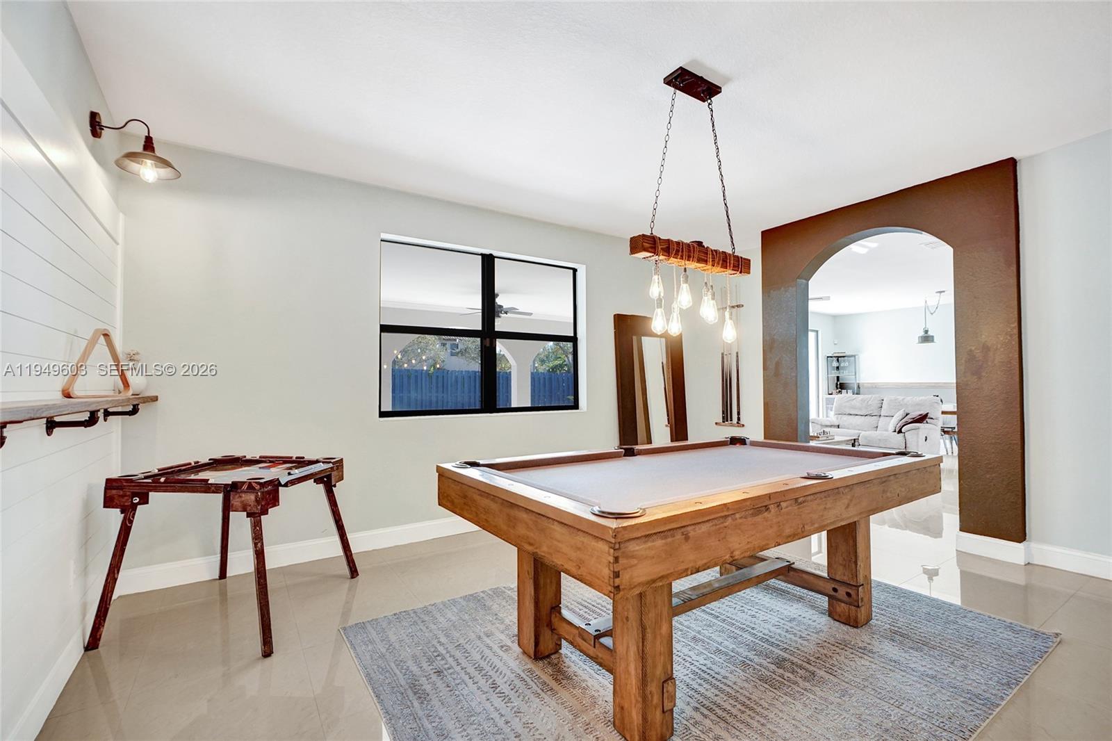 GARDEN ESTATES AT THE HAM - Residential