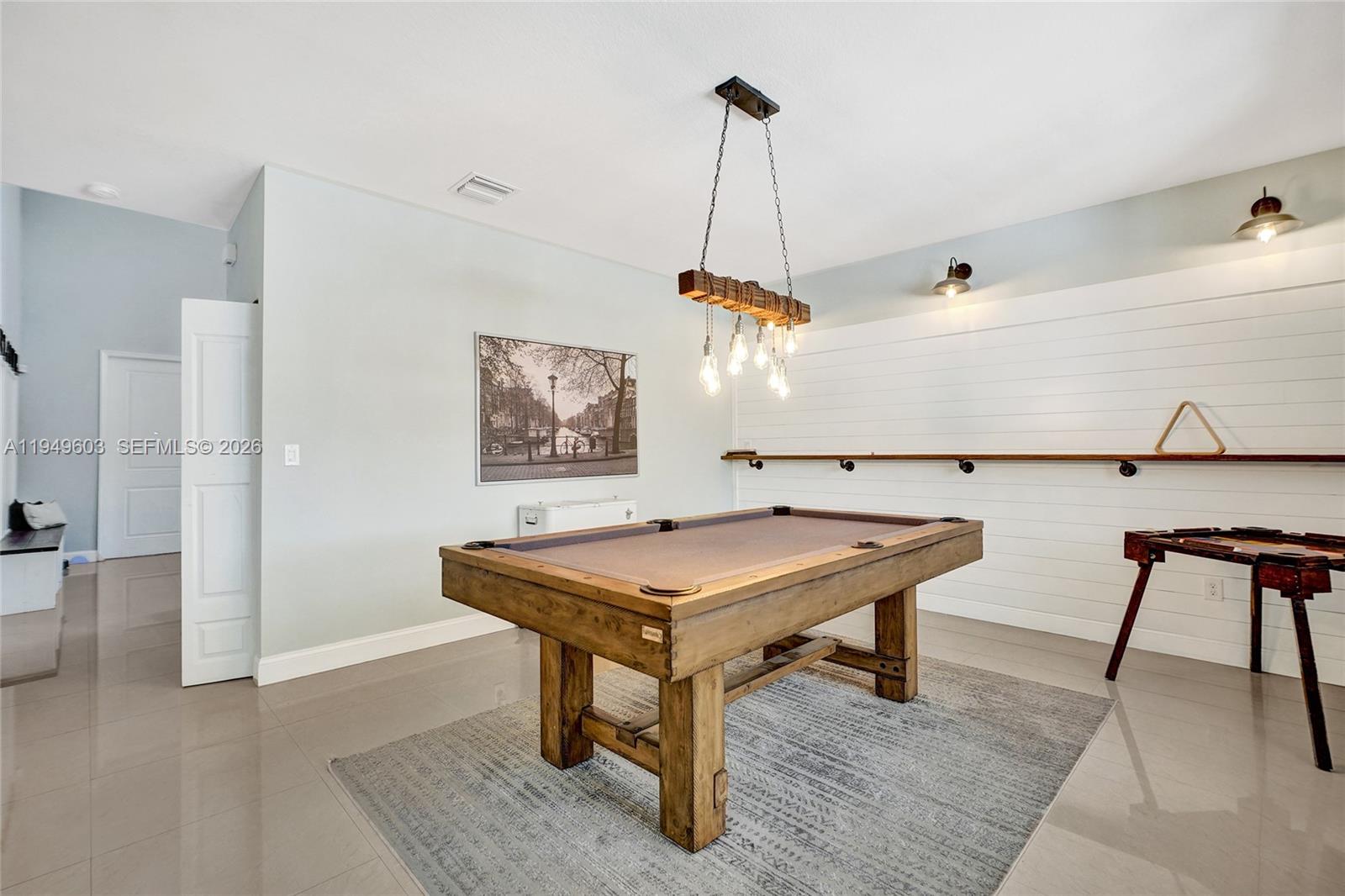 GARDEN ESTATES AT THE HAM - Residential