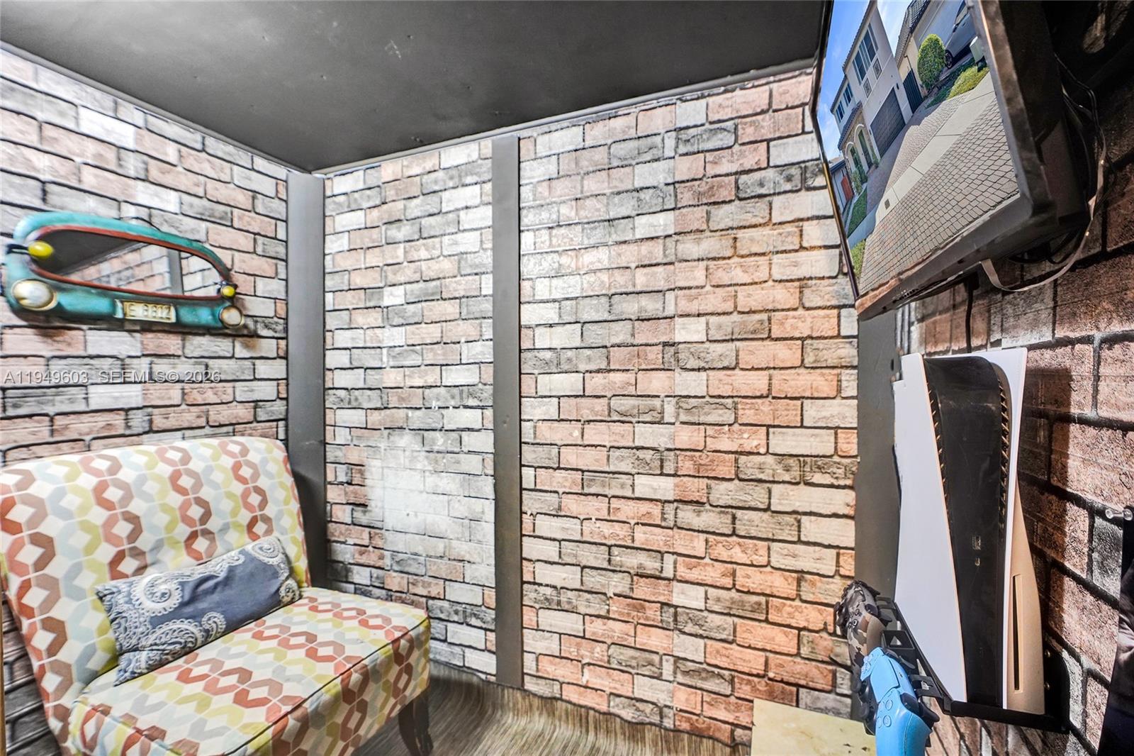 GARDEN ESTATES AT THE HAM - Residential