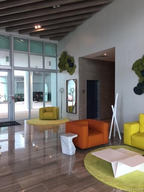 LE PARC AT BRICKELL - Residential Lease