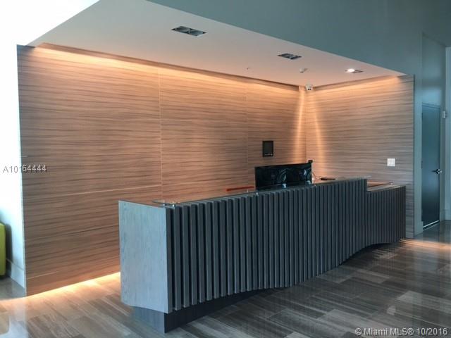 LE PARC AT BRICKELL - Residential Lease