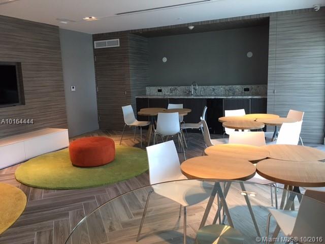 LE PARC AT BRICKELL - Residential Lease