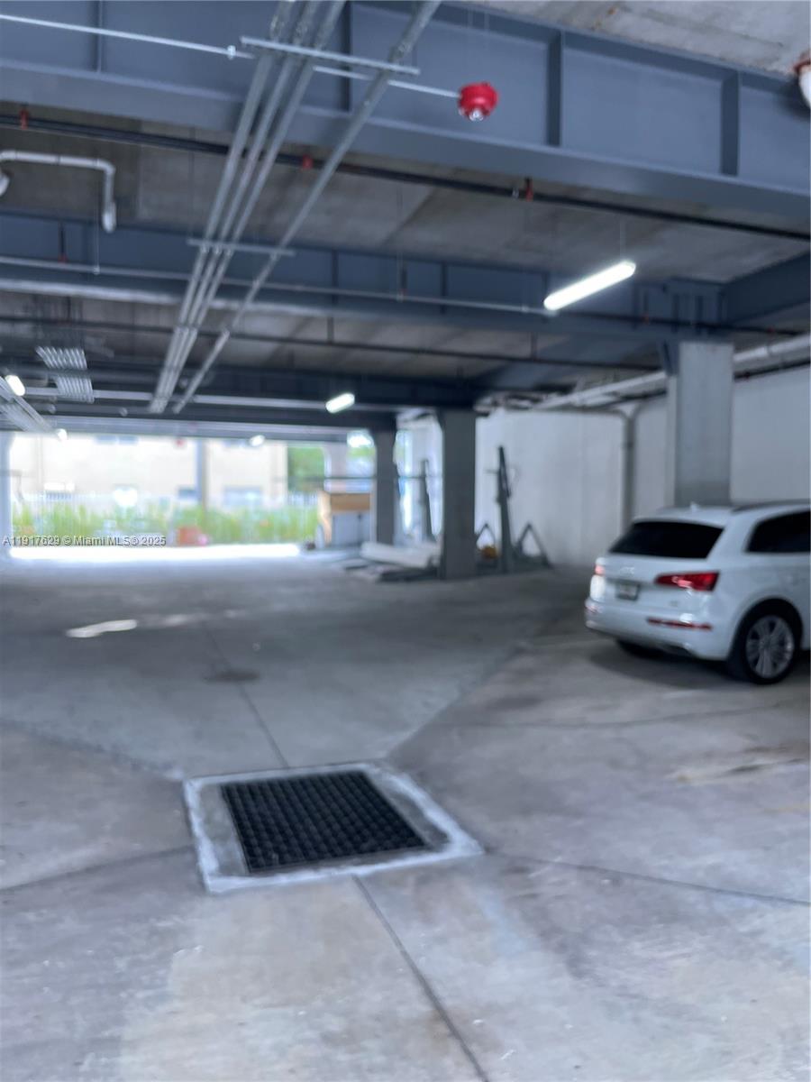 AESTHATIC APARTMENTS - Residential