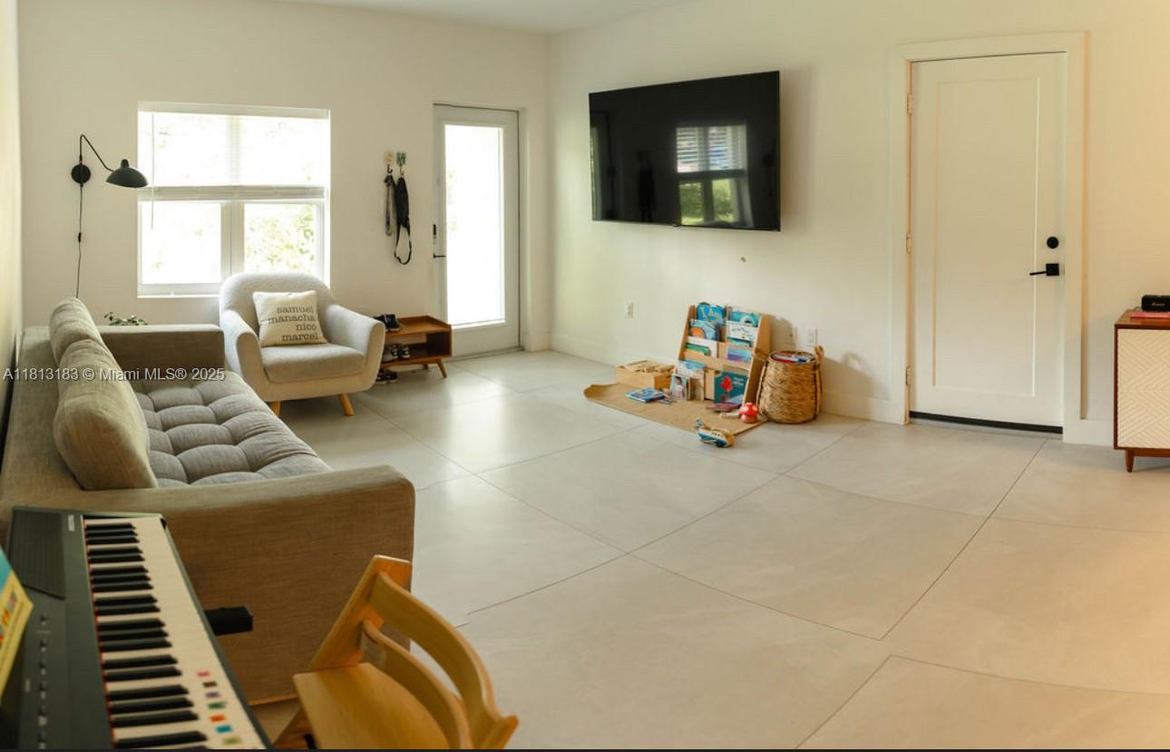 EL PORTAL SEC 7 - Residential