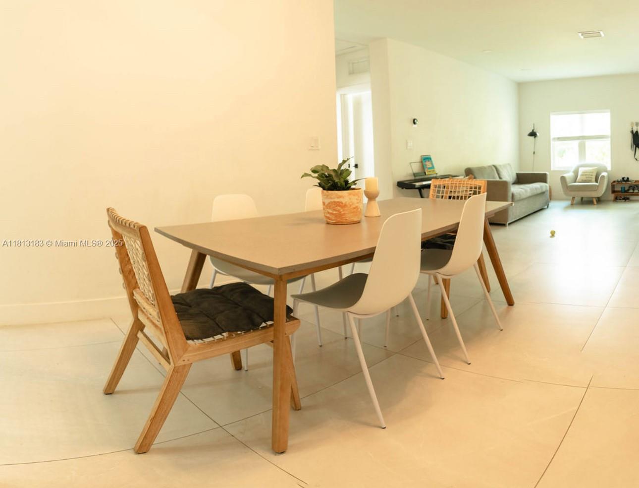 EL PORTAL SEC 7 - Residential