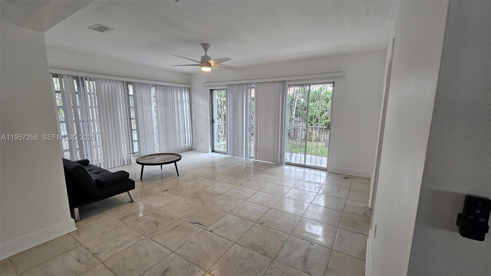 ALTOS DEL MAR NO 5 - Residential