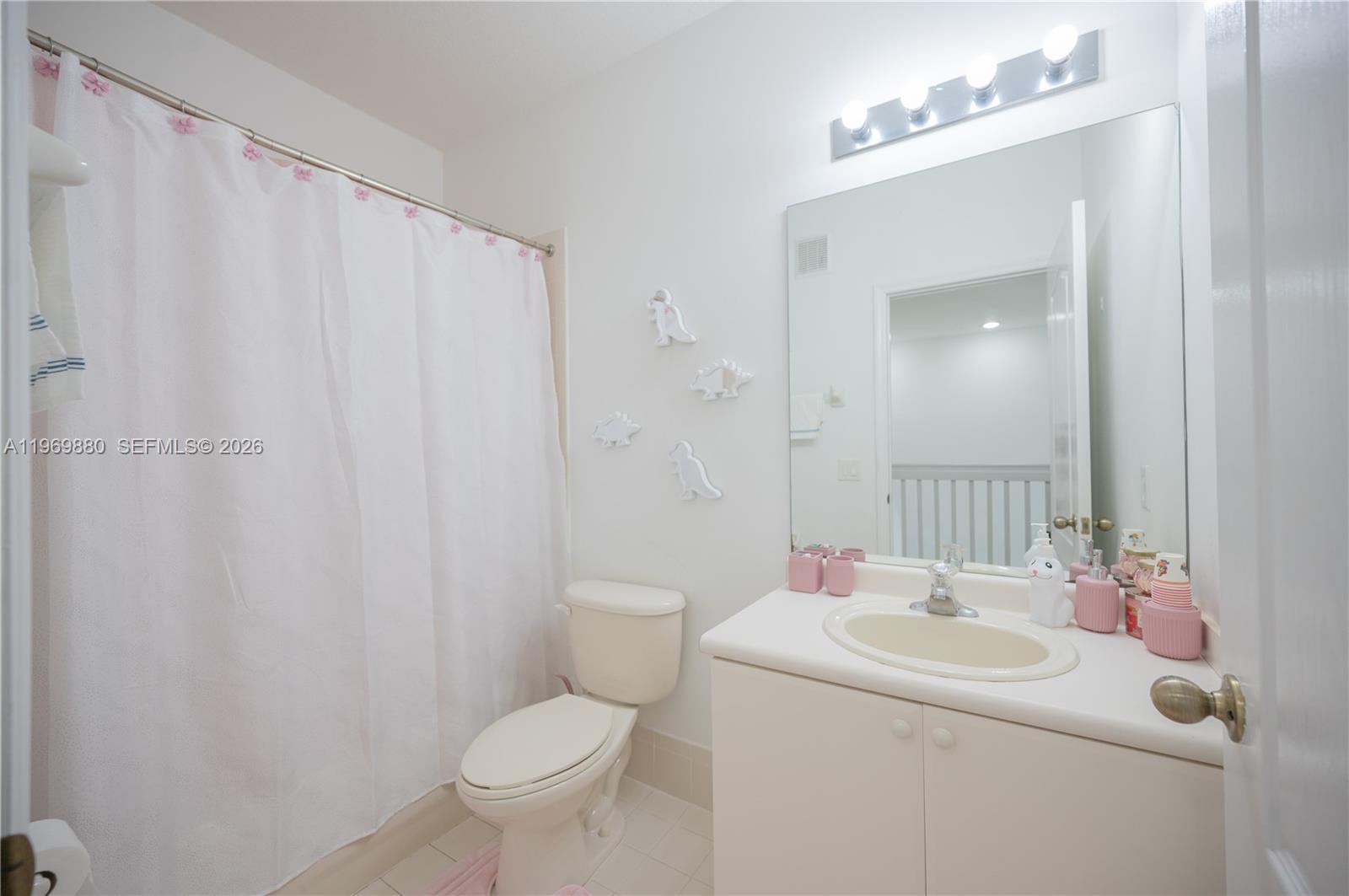 GRAND LAKES PHASE I - Residential