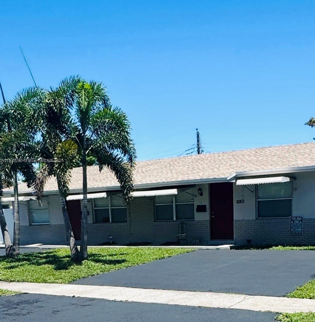 5305 NW 15 CT 1