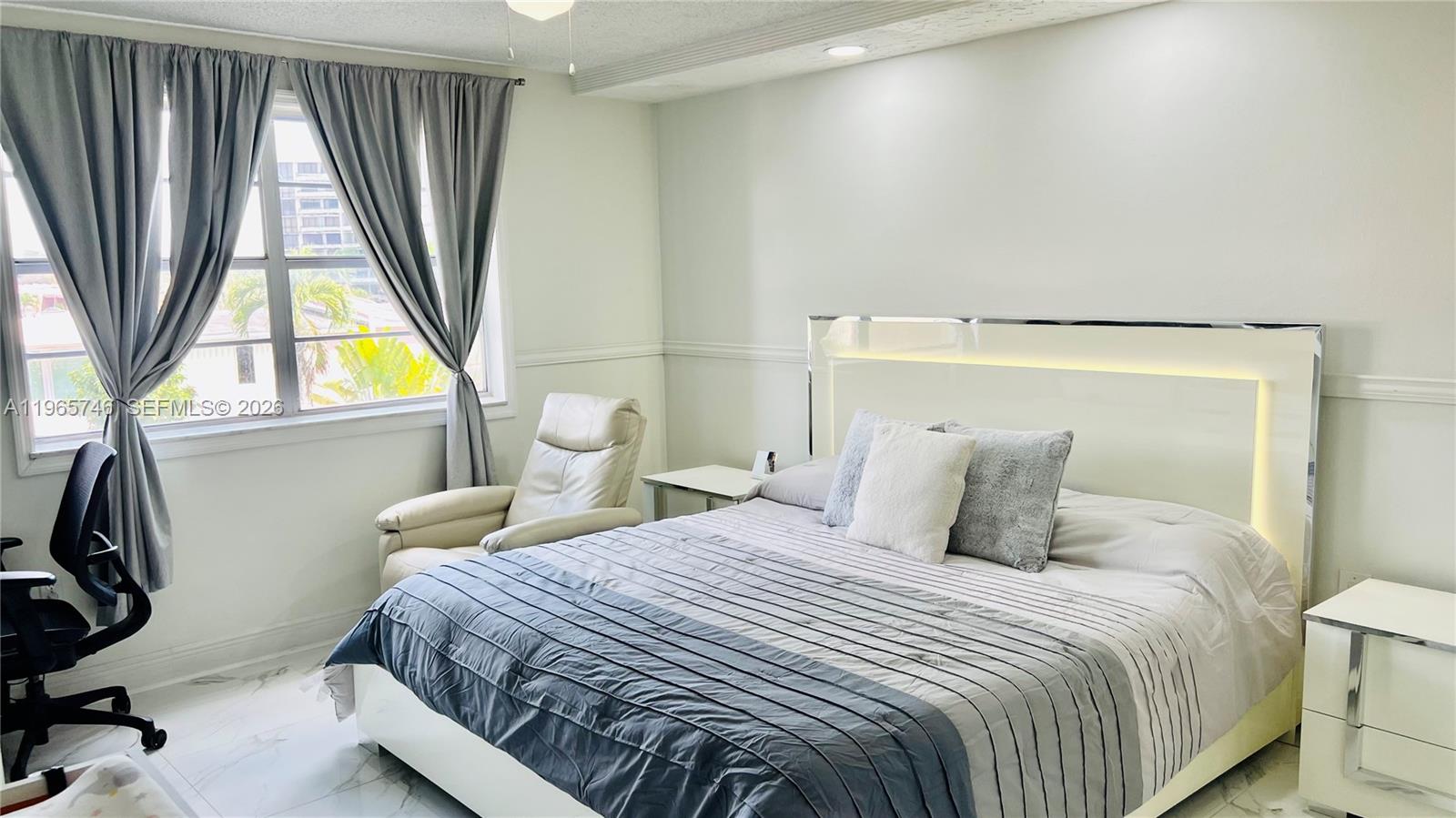 CYPRESS CLUB OF KENDALE C - Residential