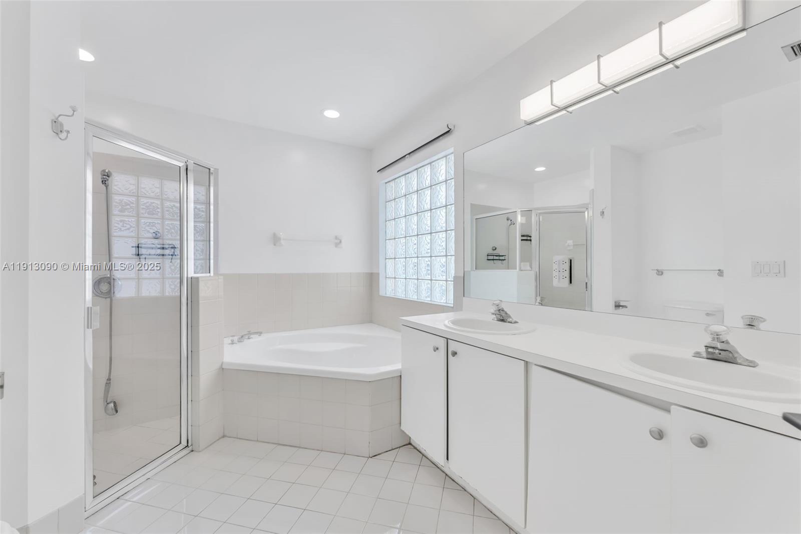 OAK CREEK NORTH REPLAT - Residential