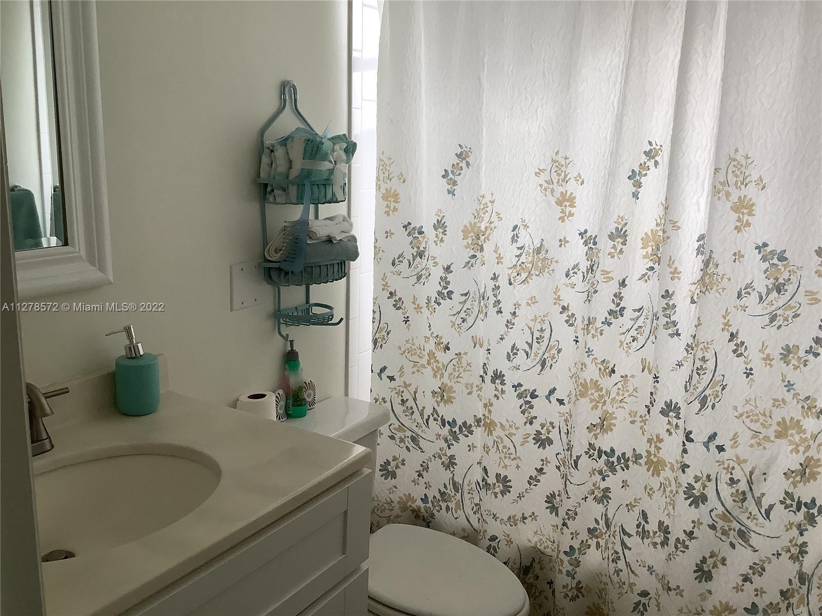 WINDING LAKE AT WELLEBY C - Residential