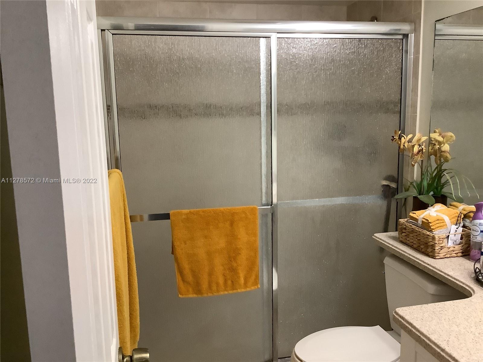 WINDING LAKE AT WELLEBY C - Residential