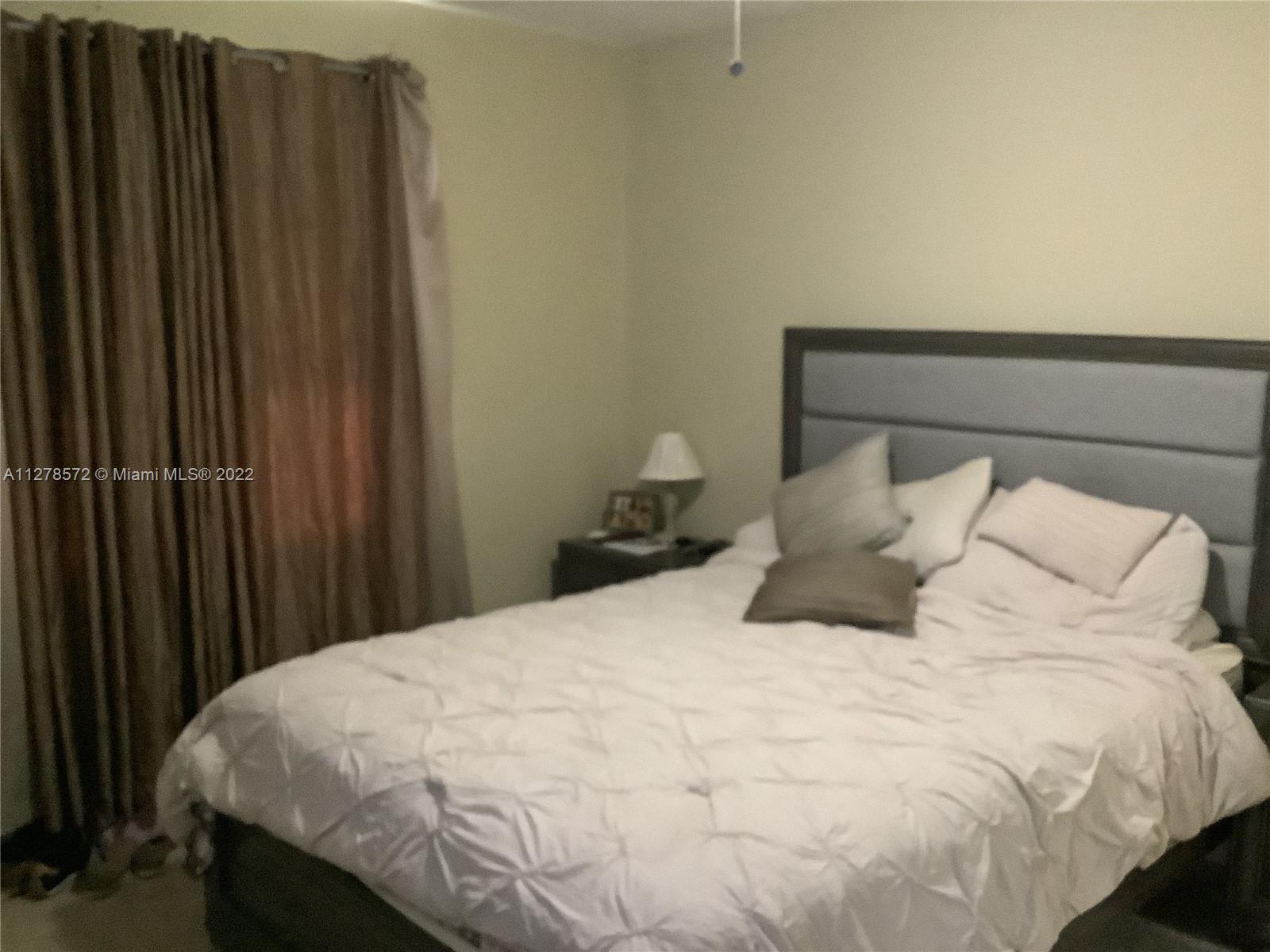 WINDING LAKE AT WELLEBY C - Residential