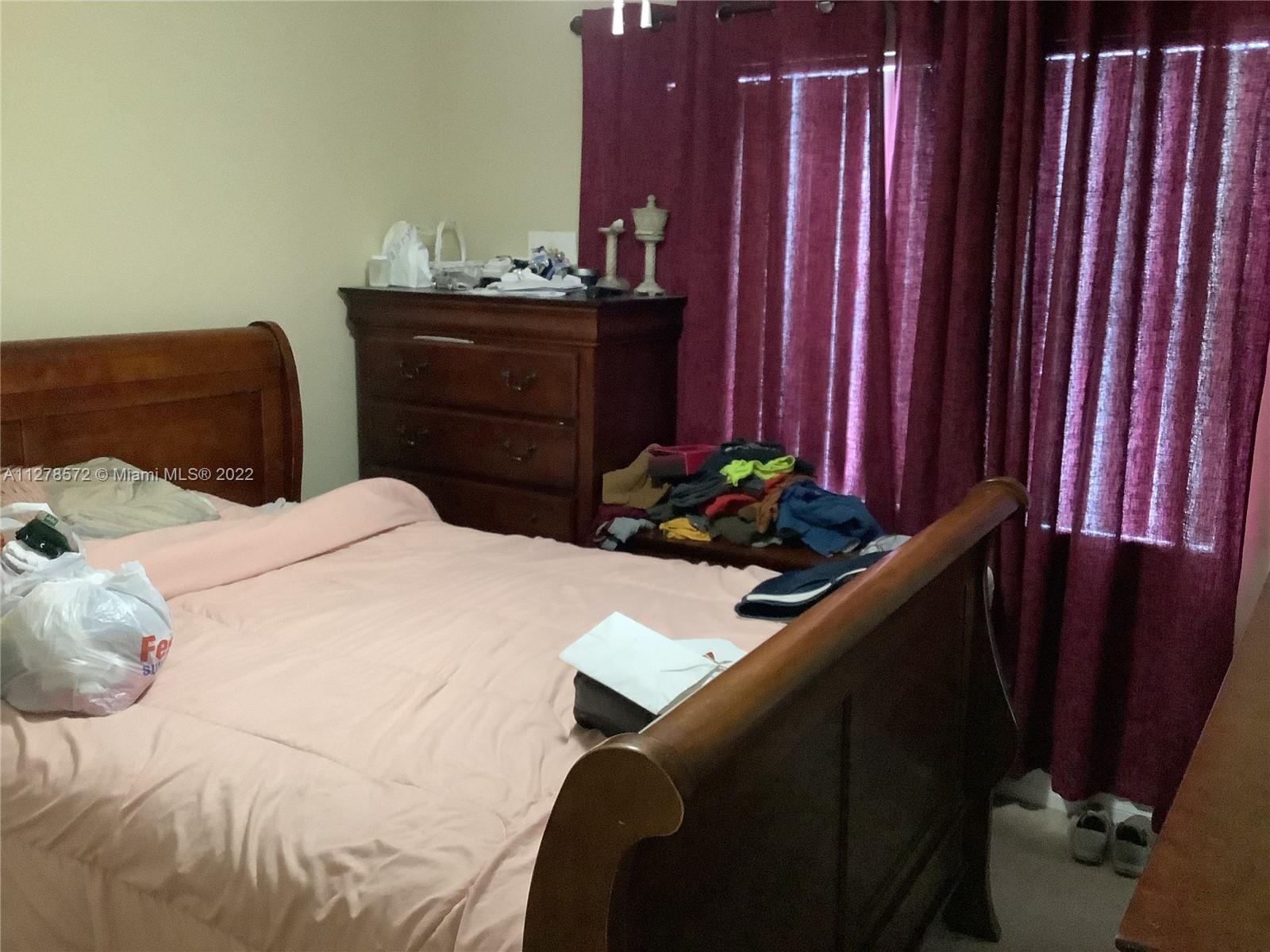 WINDING LAKE AT WELLEBY C - Residential