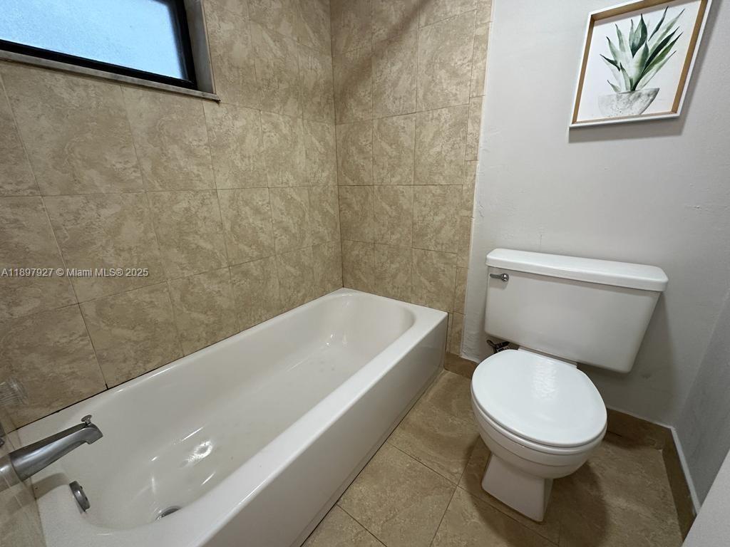 LE CHATEAU CONDO - Residential