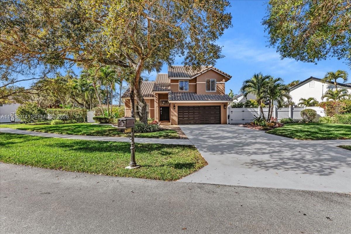 6401 NW 57th Ln