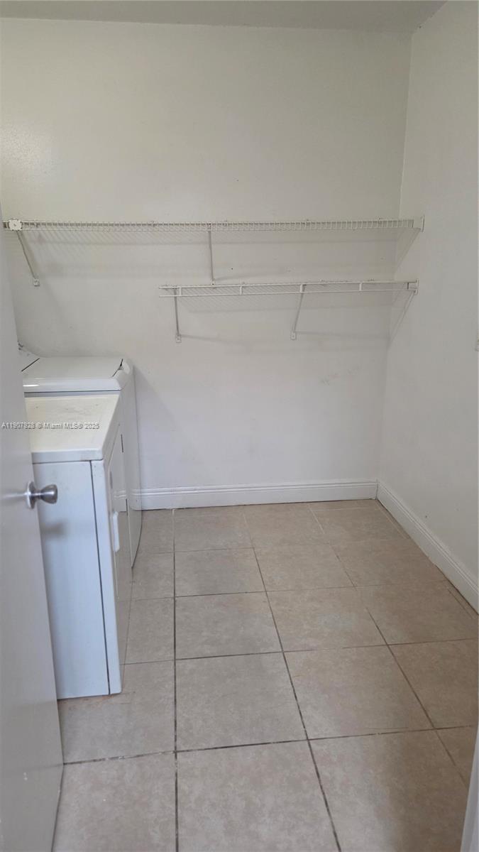 SUN VISTA GARDENS CONDO - Residential Lease