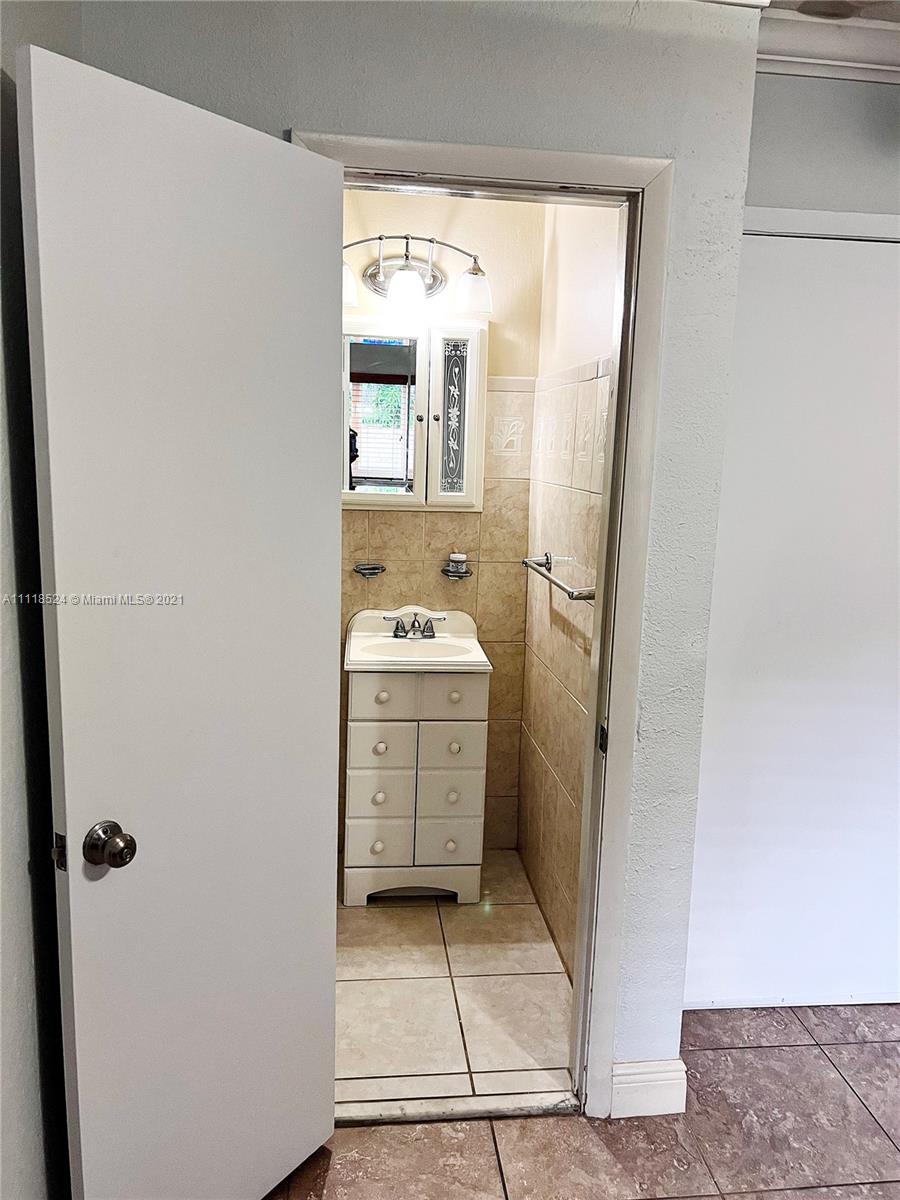 IVES ESTATES SEC 5 - Residential