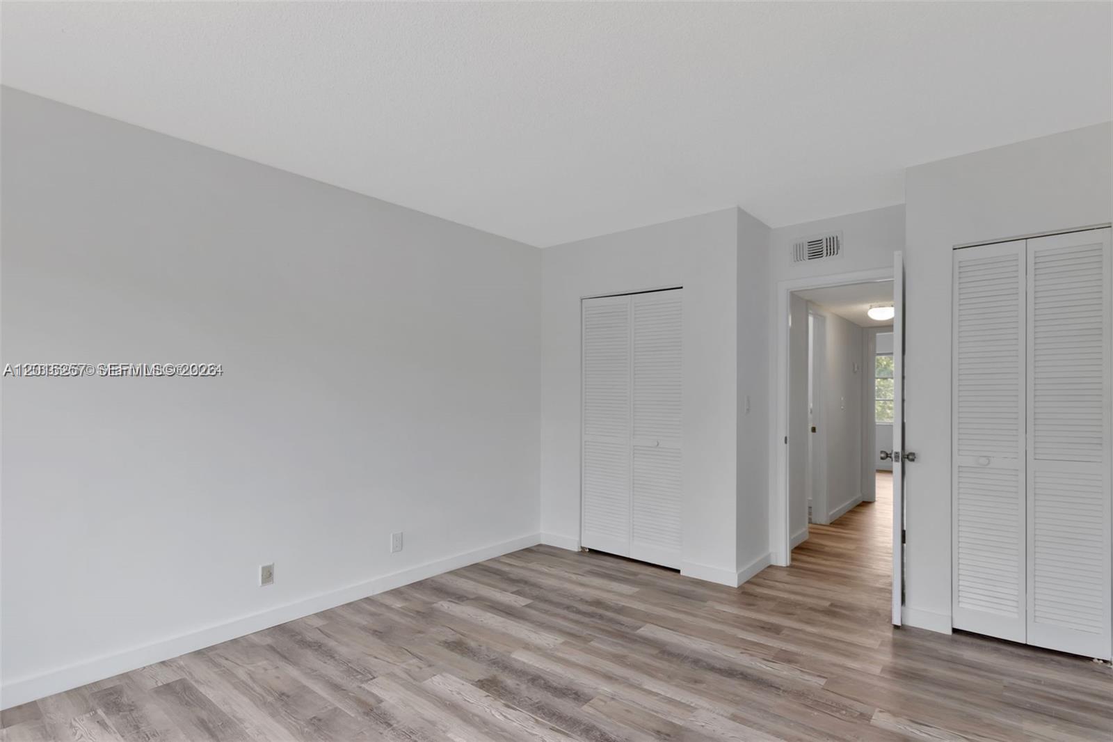 DAVIE HEIGHTS EXTENSION - Residential Lease