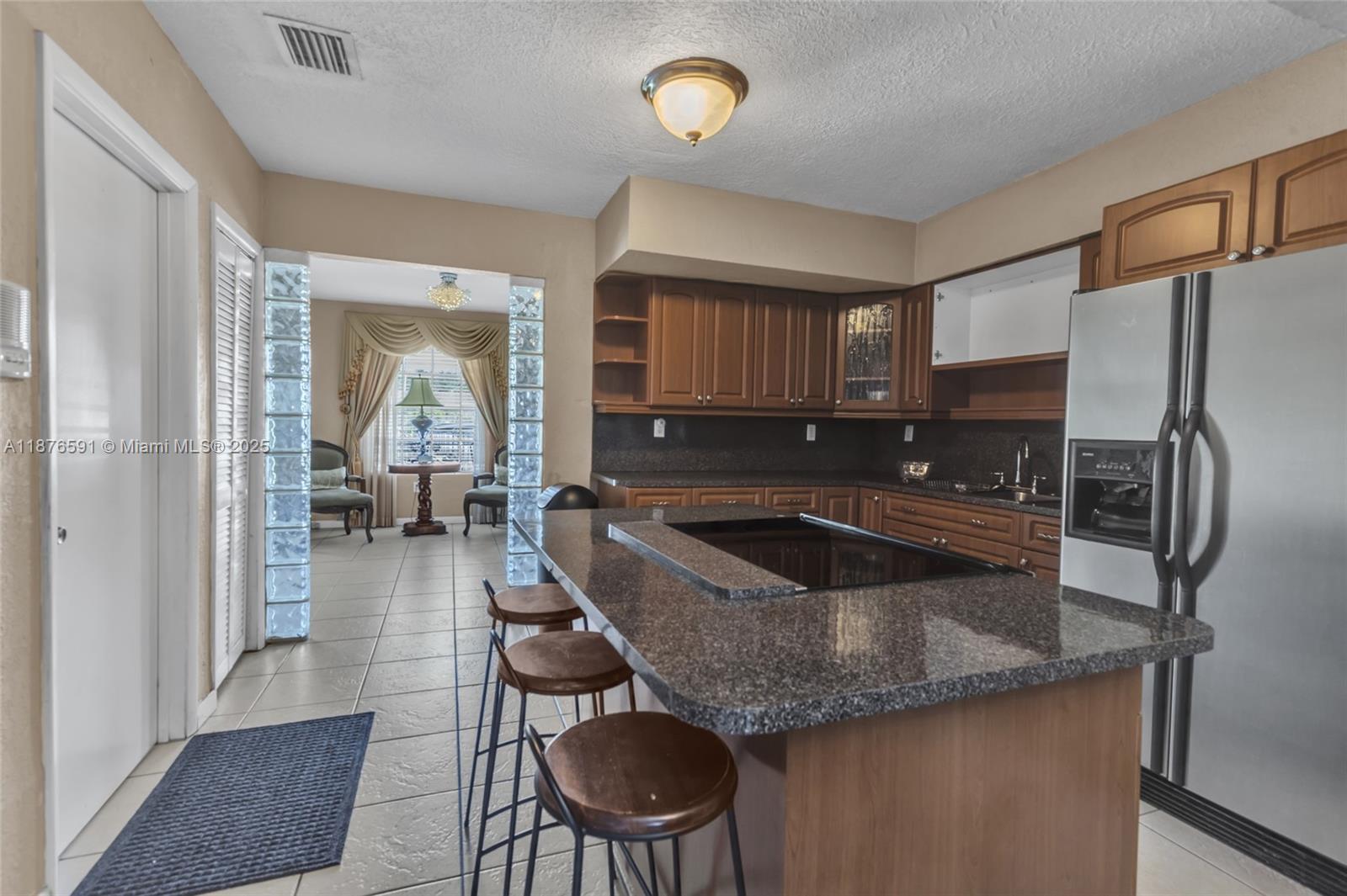 EAST DIXIE PARK 1ST ADDN - Residential