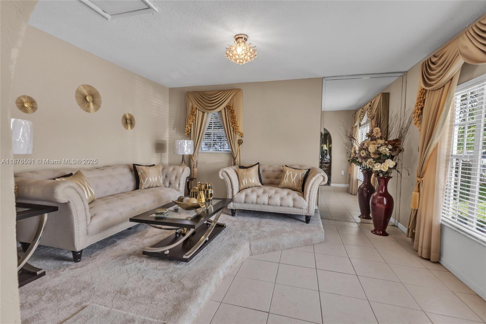 EAST DIXIE PARK 1ST ADDN - Residential