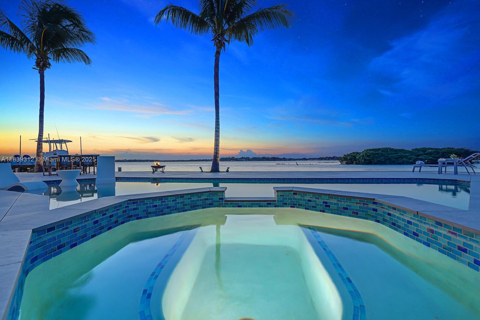 RIO VISTA OF ISLAND SHORE - Residential