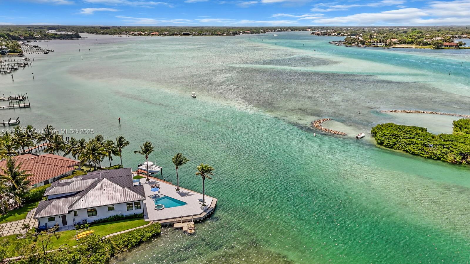RIO VISTA OF ISLAND SHORE - Residential